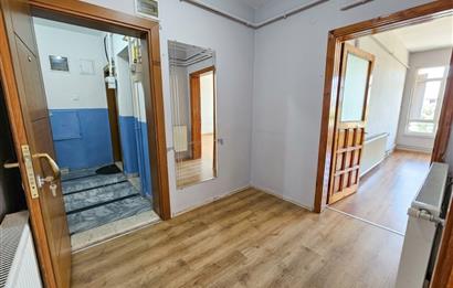 CENTURY 21'DEN ÇİFT CEPHELİ GENİŞ 3+1 KİRALIK DAİRE