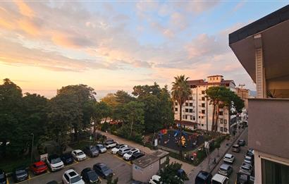 CENTURY 21'DEN ÇİFT CEPHELİ GENİŞ 3+1 KİRALIK DAİRE