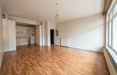 CENTURY 21'DEN ÇİFT CEPHELİ GENİŞ 3+1 KİRALIK DAİRE