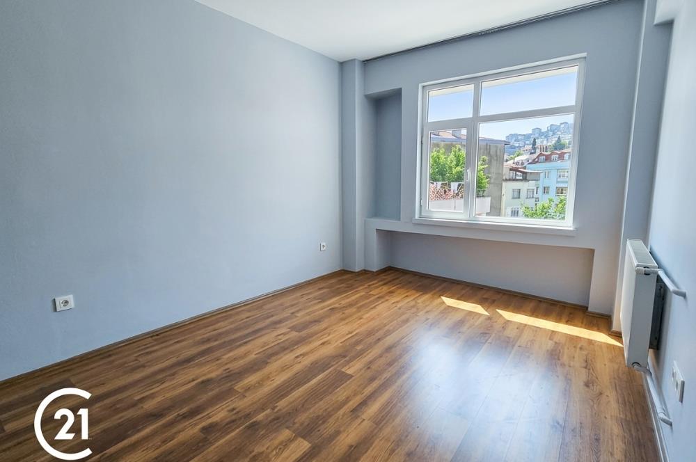 CENTURY 21'DEN ÇİFT CEPHELİ GENİŞ 3+1 KİRALIK DAİRE