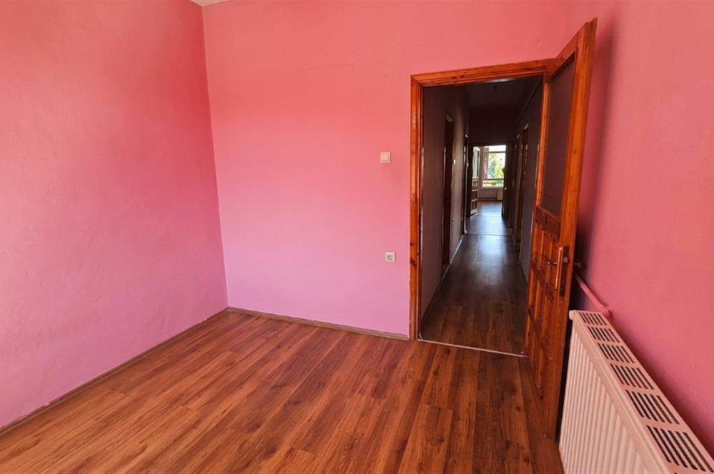 CENTURY 21'DEN ÇİFT CEPHELİ GENİŞ 3+1 KİRALIK DAİRE