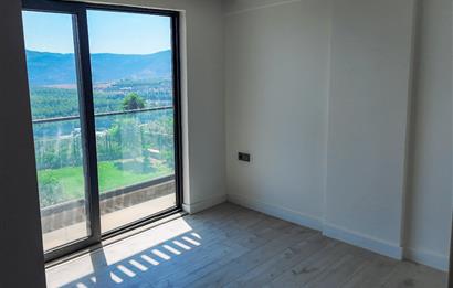 Hayal Bodrum Sitesinde Havuzlu 3+1 Villa