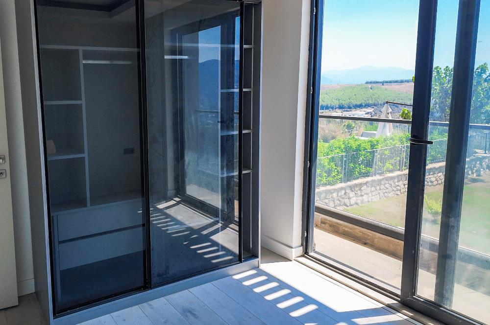 Hayal Bodrum Sitesinde Havuzlu 3+1 Villa