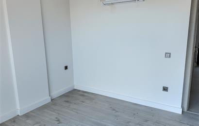 Hayal Bodrum Sitesinde Havuzlu 3+1 Villa
