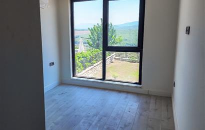 Hayal Bodrum Sitesinde Havuzlu 3+1 Villa