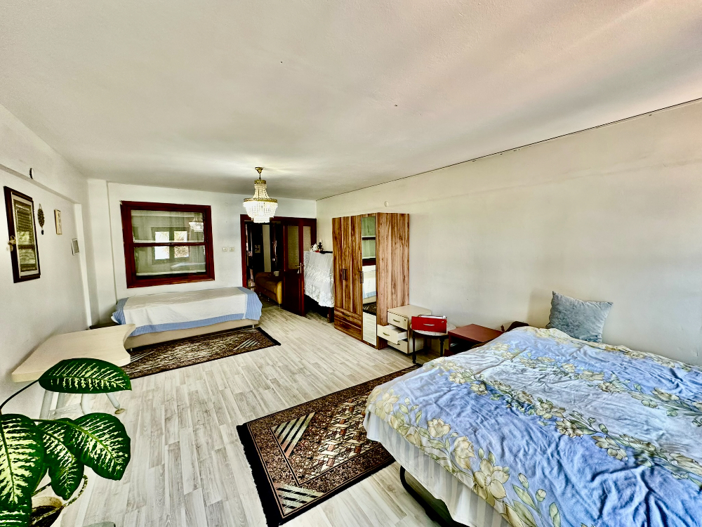 Sarıyer Kiralık Yalı Rıhtımlı Ticari & Konut