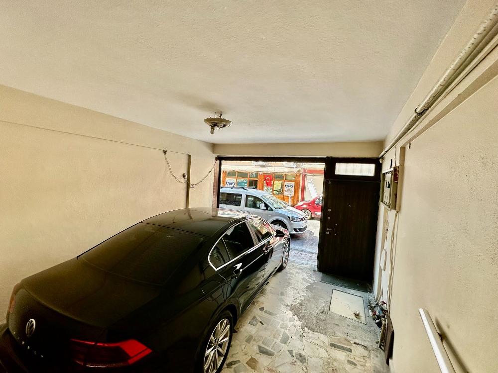 Sarıyer Kiralık Yalı Rıhtımlı Ticari & Konut