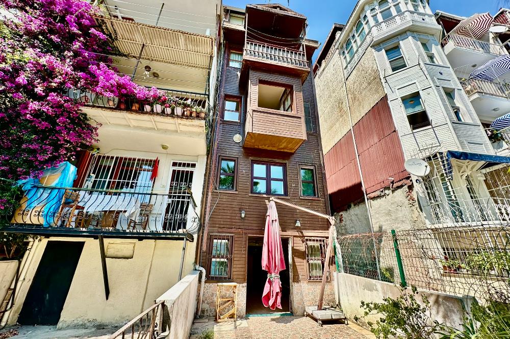 Sarıyer Kiralık Yalı Rıhtımlı Ticari & Konut