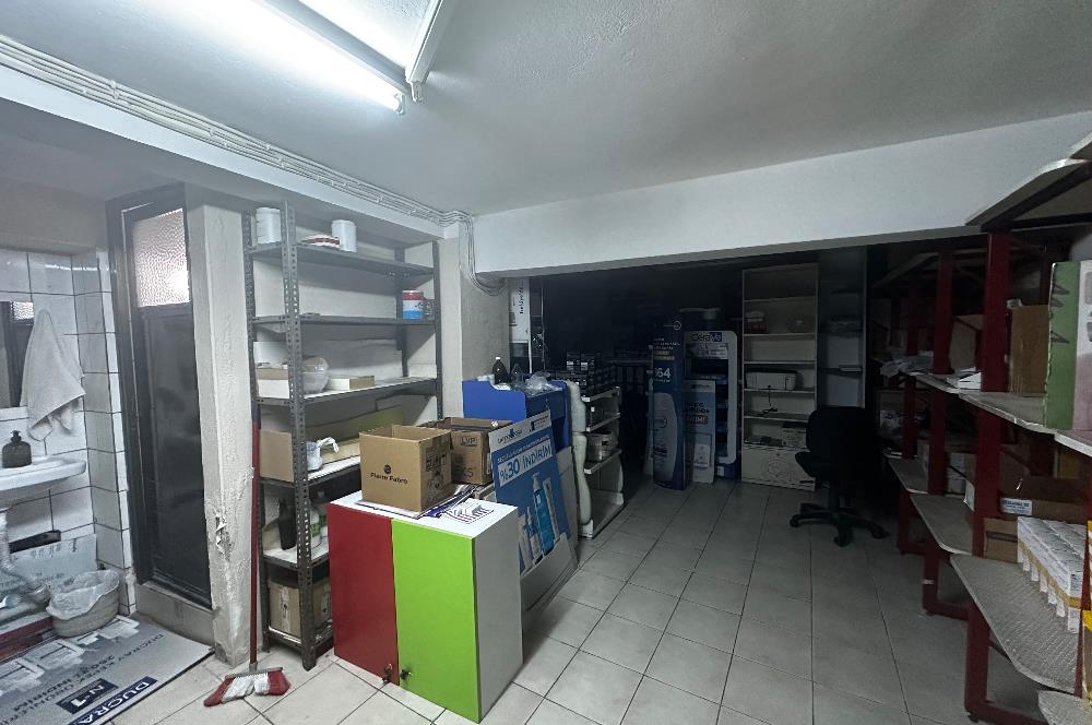 Doktorlar caddesi üzerinde Devren Ruhsatlı eczane 