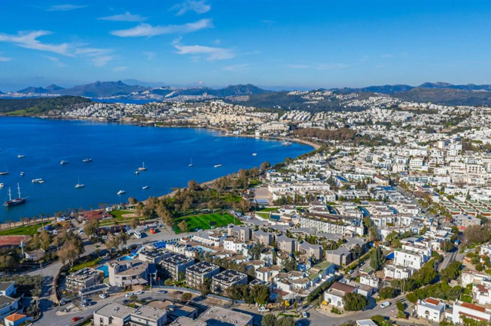 Bodrum Eskiçeşme'de 3 Oda 1 Salon Geniş Plan Havuzlu Villa