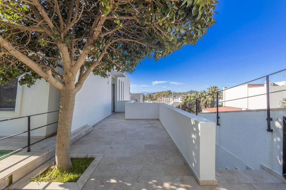 Bodrum Eskiçeşme'de 3 Oda 1 Salon Geniş Plan Havuzlu Villa