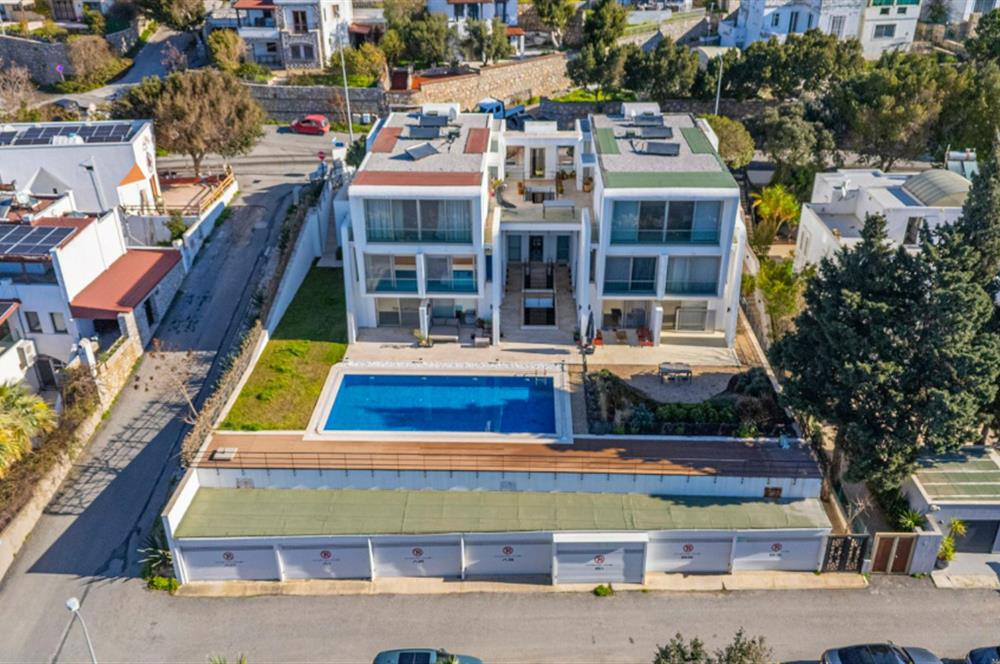 Bodrum Eskiçeşme'de 3 Oda 1 Salon Geniş Plan Havuzlu Villa