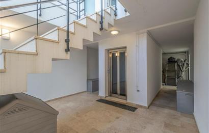 Bodrum Eskiçeşme'de 3 Oda 1 Salon Geniş Plan Havuzlu Villa