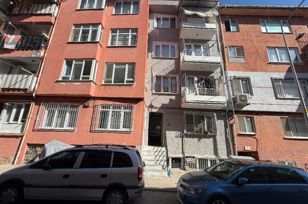 C21 Cius; Çarşı Merkez'de Kombili 3+1 Satılık Daire