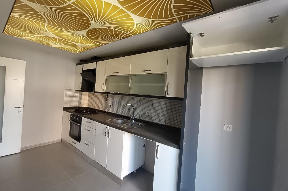 Menderes Gölcükler'de Kiralık Geniş 2+1 Doğal Gazlı Daire