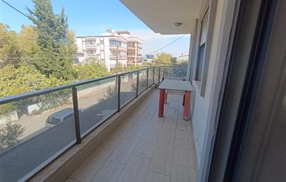 Menderes Gölcükler'de Kiralık Geniş 2+1 Doğal Gazlı Daire