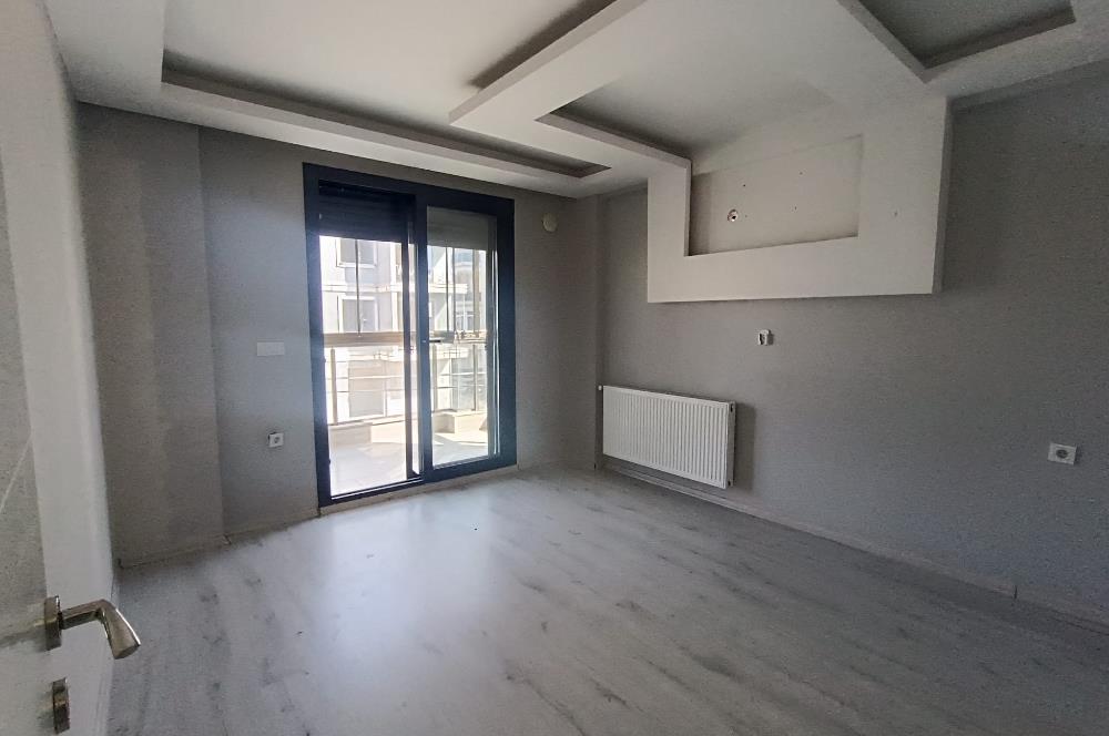 Menderes Gölcükler'de Kiralık Geniş 2+1 Doğal Gazlı Daire