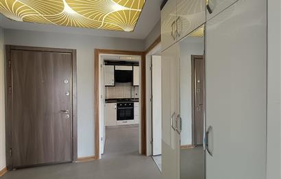 Menderes Gölcükler'de Kiralık Geniş 2+1 Doğal Gazlı Daire