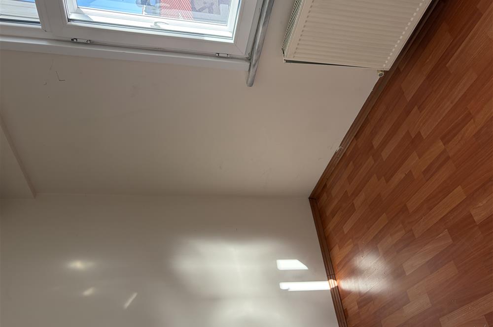 C21 MÜJDE BOŞŞ BAĞCILAR DEMİRKAPI MAH METROYA 5DK SATILIK 4+1 DUBLEKS DAİRE