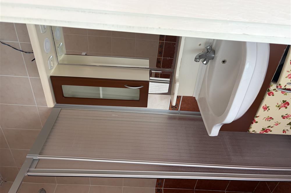 C21 MÜJDE BOŞŞ BAĞCILAR DEMİRKAPI MAH METROYA 5DK SATILIK 4+1 DUBLEKS DAİRE
