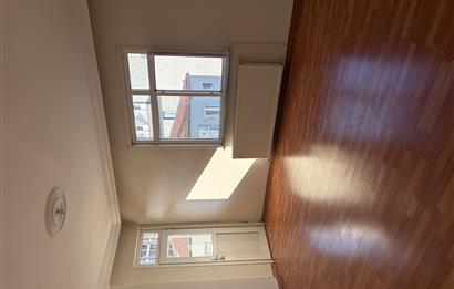 C21 MÜJDE BOŞŞ BAĞCILAR DEMİRKAPI MAH METROYA 5DK SATILIK 4+1 DUBLEKS DAİRE