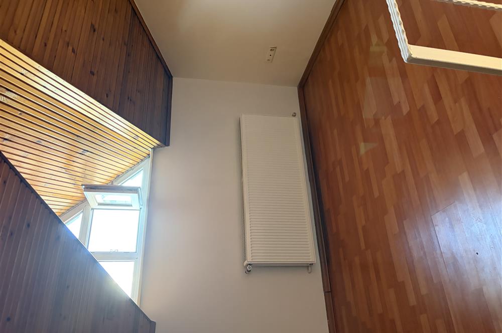 C21 MÜJDE BOŞŞ BAĞCILAR DEMİRKAPI MAH METROYA 5DK SATILIK 4+1 DUBLEKS DAİRE