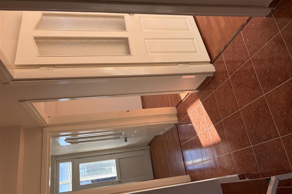 C21 MÜJDE BOŞŞ BAĞCILAR DEMİRKAPI MAH METROYA 5DK SATILIK 4+1 DUBLEKS DAİRE