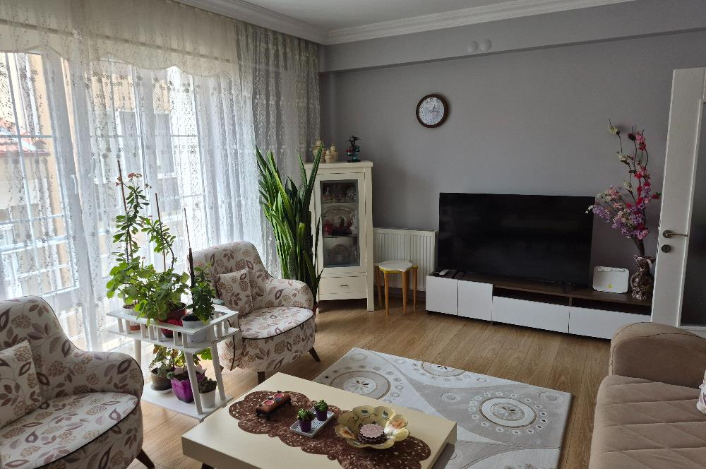 CENTURY 21 VİZYON'DAN BASIN ŞEHİTLERİ CAD. KİRALIK 2+1 DAİRE