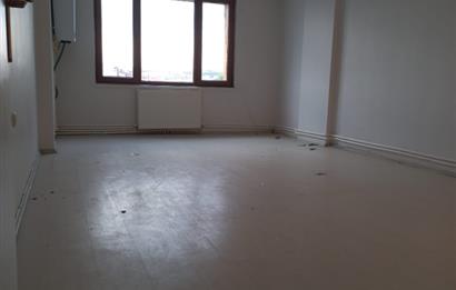 KONYA CADDESİ ÜZERİNDE ÖNÜ AÇIK KİRALIK OFİS