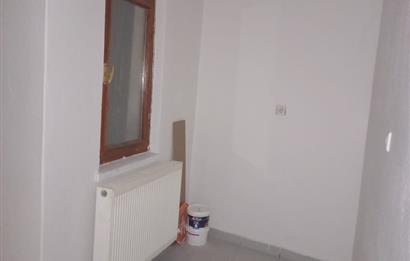 KONYA CADDESİ ÜZERİNDE ÖNÜ AÇIK KİRALIK OFİS