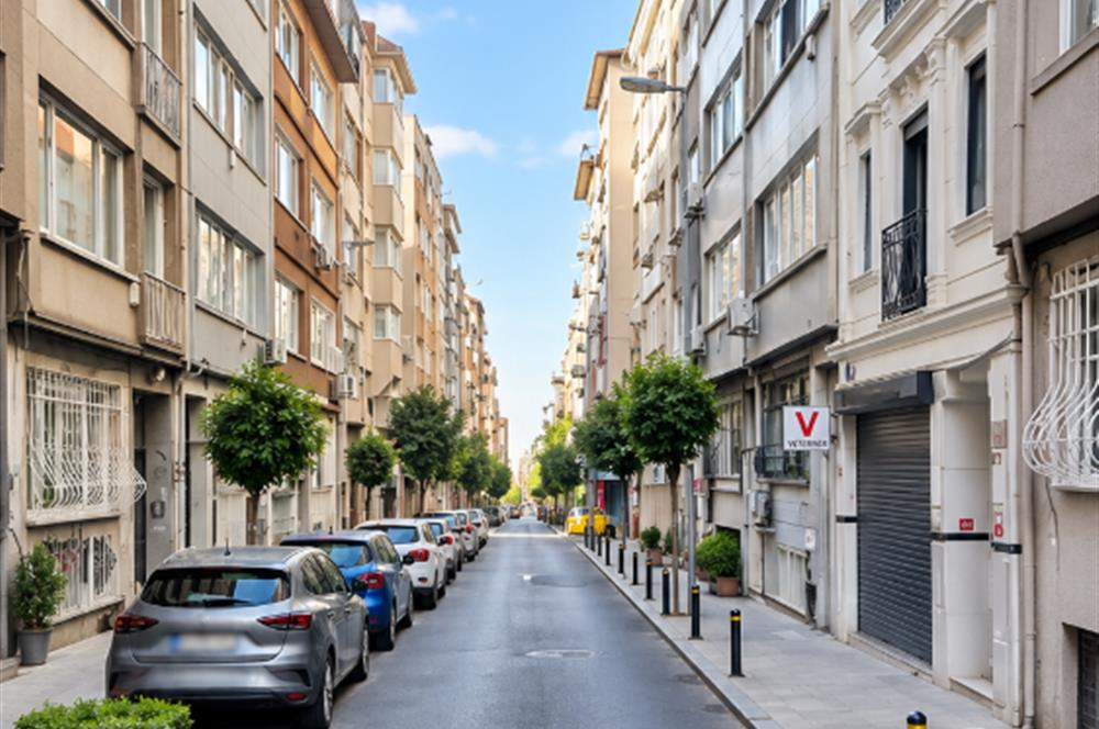 KURTULUŞ BOZKURT CADDESİ ÜZERİNDE SATILIK 3+1 DAİRE