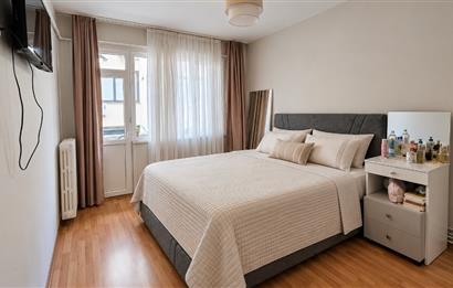 KURTULUŞ BOZKURT CADDESİ ÜZERİNDE SATILIK 3+1 DAİRE