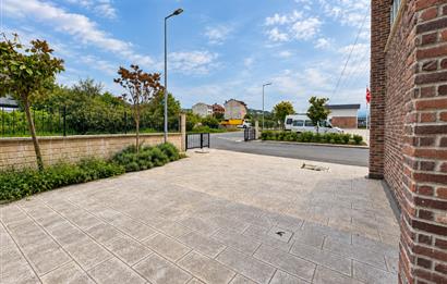 CENTURY 21'DEN GALERİCİLER SİTESİ'NDE KİRALIK İŞ YERİ!