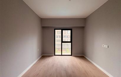 C21 ROOF'TAN YENİ FİKİRTEPE 6.ETAPTA 3+1 ÖNÜ AÇIK KİRALIK DAİRE