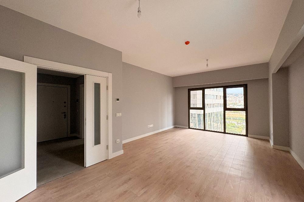 C21 ROOF'TAN YENİ FİKİRTEPE 6.ETAPTA 3+1 ÖNÜ AÇIK KİRALIK DAİRE