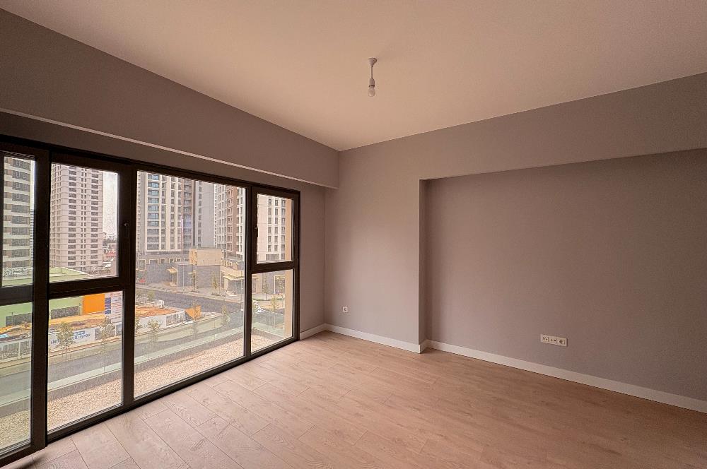 C21 ROOF'TAN 6.ETAPTA PRESTİJ CADDESİ CEPHELİ 3+1 KİRALIK DAİRE