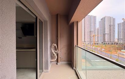 C21 ROOF'TAN 6.ETAPTA PRESTİJ CADDESİ CEPHELİ 3+1 KİRALIK DAİRE