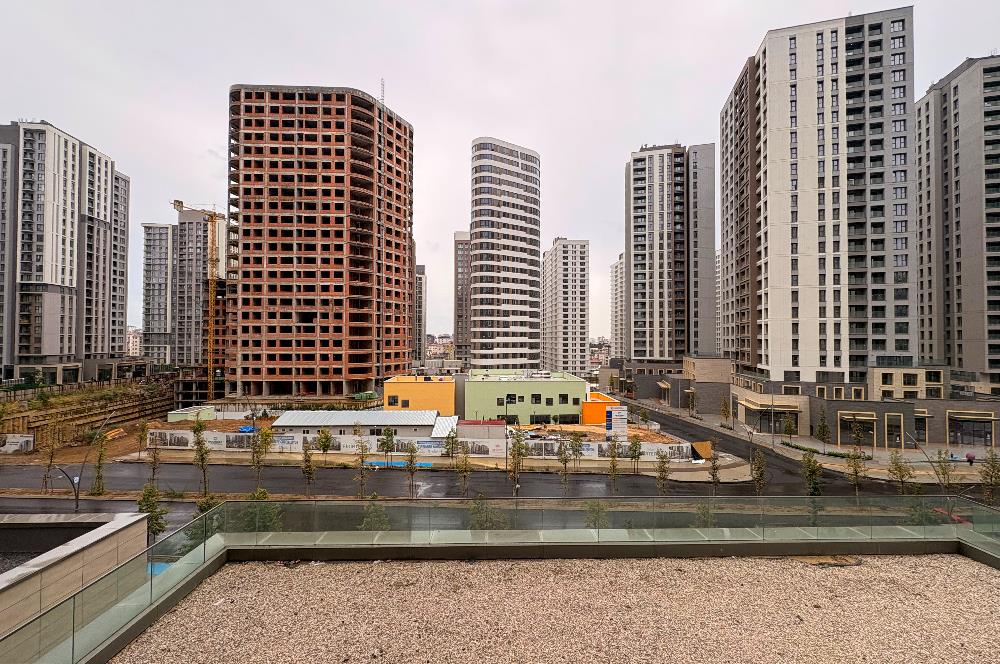 C21 ROOF'TAN 6.ETAPTA PRESTİJ CADDESİ CEPHELİ 3+1 KİRALIK DAİRE