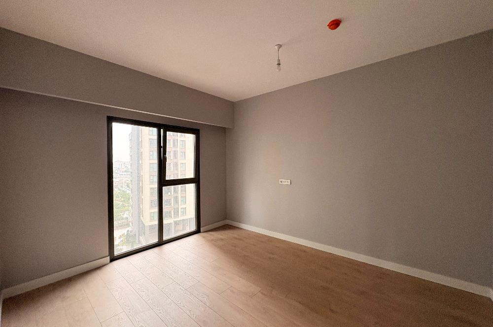 C21 ROOF'TAN 6.ETAPTA PRESTİJ CADDESİ CEPHELİ 3+1 KİRALIK DAİRE