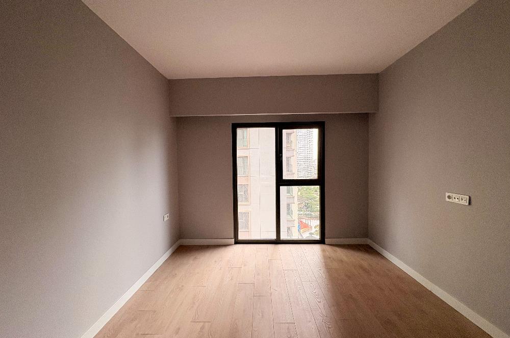 C21 ROOF'TAN 6.ETAPTA PRESTİJ CADDESİ CEPHELİ 3+1 KİRALIK DAİRE