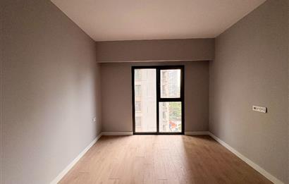 C21 ROOF'TAN 6.ETAPTA PRESTİJ CADDESİ CEPHELİ 3+1 KİRALIK DAİRE