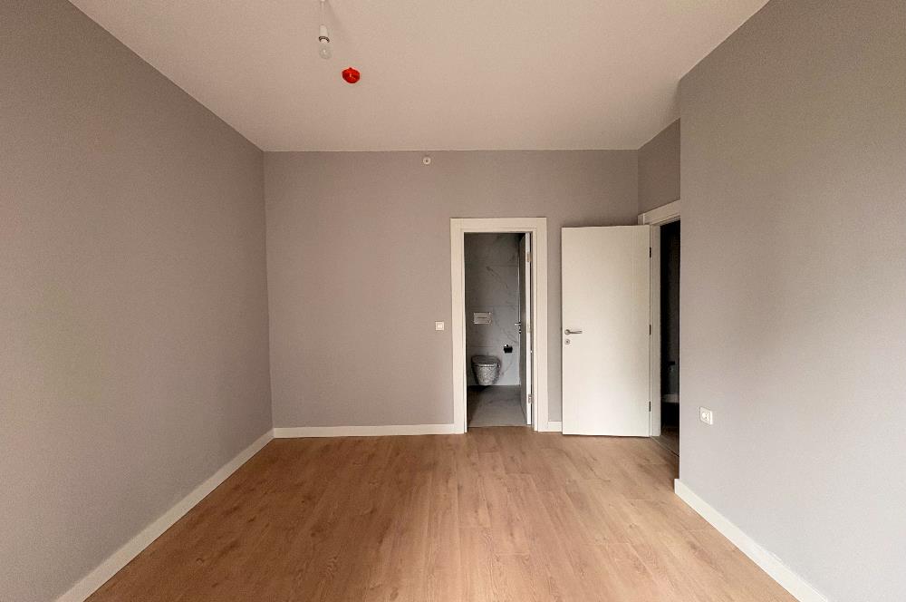 C21 ROOF'TAN 6.ETAPTA PRESTİJ CADDESİ CEPHELİ 3+1 KİRALIK DAİRE