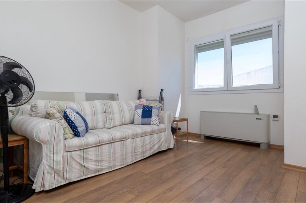 35.sokak sitesi körfez manzaralı 3+1 satılık