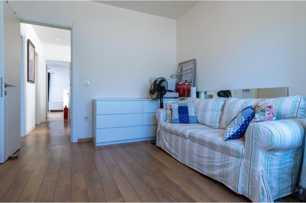 35.sokak sitesi körfez manzaralı 3+1 satılık