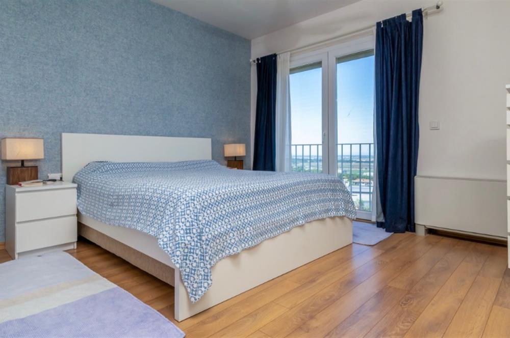35.sokak sitesi körfez manzaralı 3+1 satılık