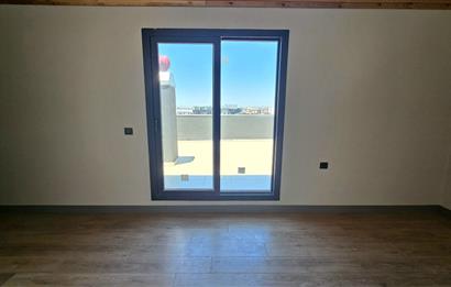 Çiğli/Balatçık Sıfır Binada Teraslı 3+1 Dubleks Daire