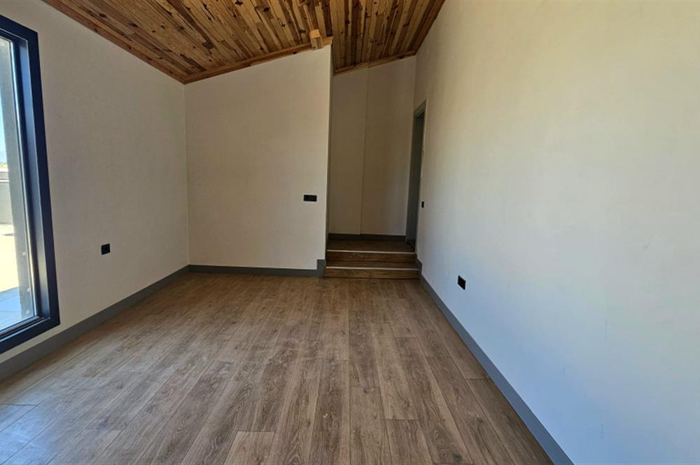 Çiğli/Balatçık Sıfır Binada Teraslı 3+1 Dubleks Daire