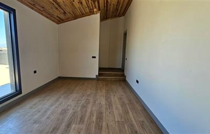 Çiğli/Balatçık Sıfır Binada Teraslı 3+1 Dubleks Daire