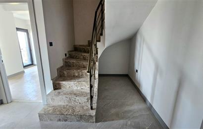 Çiğli/Balatçık Sıfır Binada Teraslı 3+1 Dubleks Daire