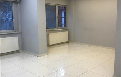 Kozyatağı Sümko Sitesi'nde Kiralık 150 m² Dükkan/Ofis